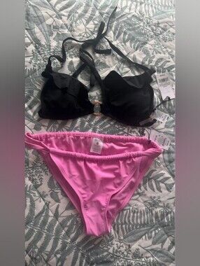 Shade & Shore Black Ruffle Halter Bikini Top with Pink Bikini Bottoms